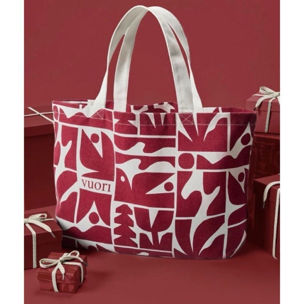 Vuori red canvas tote bag by Cody Hudson NEW NO TAGS
